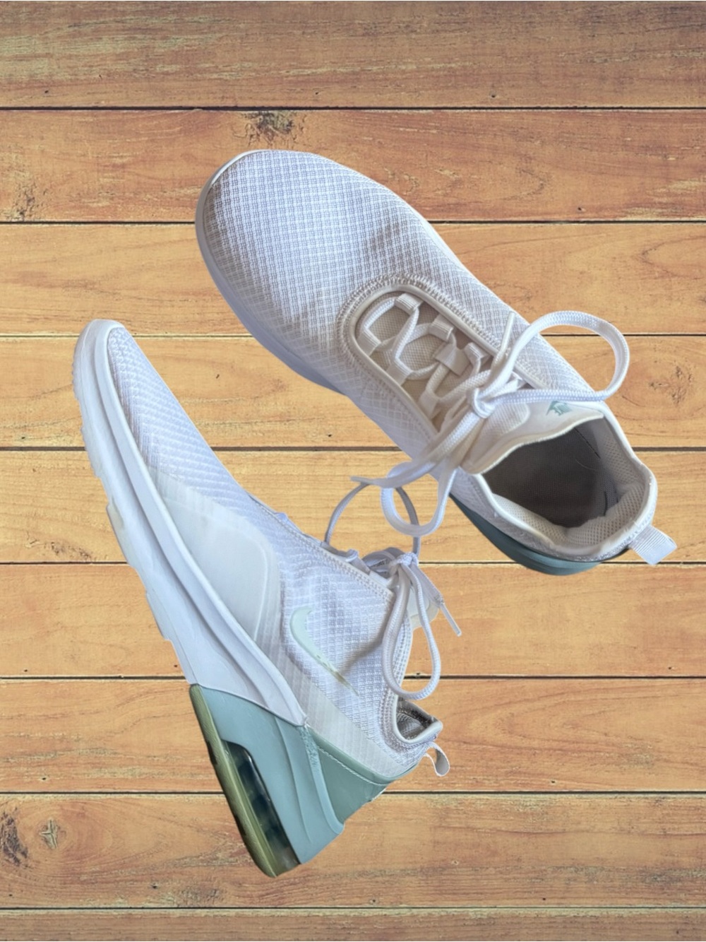Nike Aix Max Motion 3 Sneakers Size 10